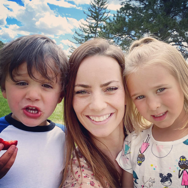Katie is so in love with Chloe and Oliver and being mommy